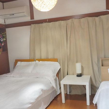 Uhome Tsubame Apartment Tokió Kültér fotó